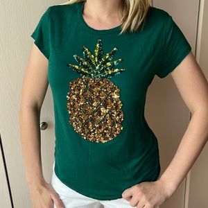 Sequined T-shirt w/Pineapple